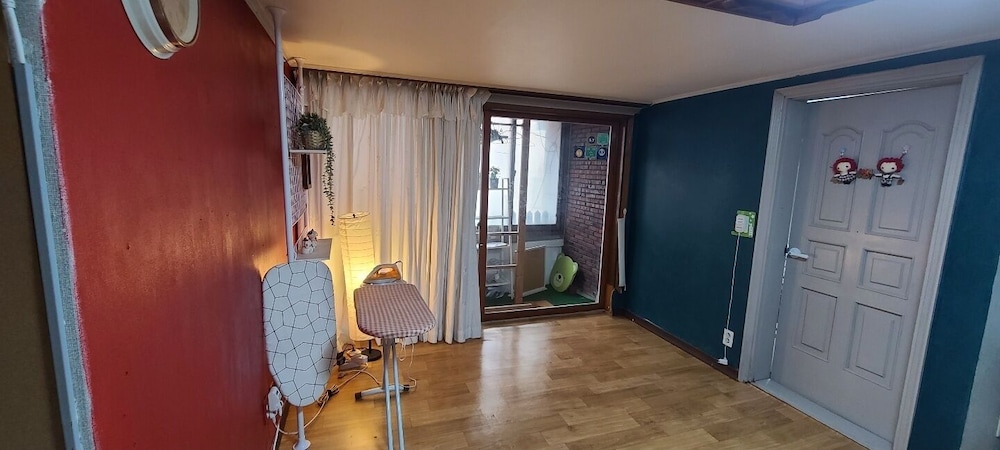 Apple Tree Guest house