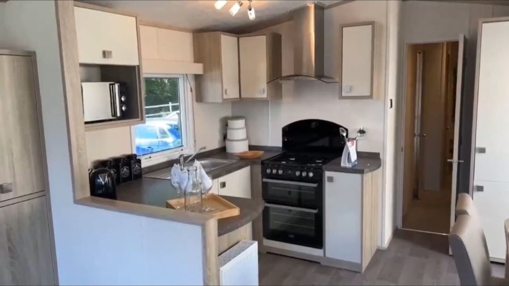 D&A short breaks view 5