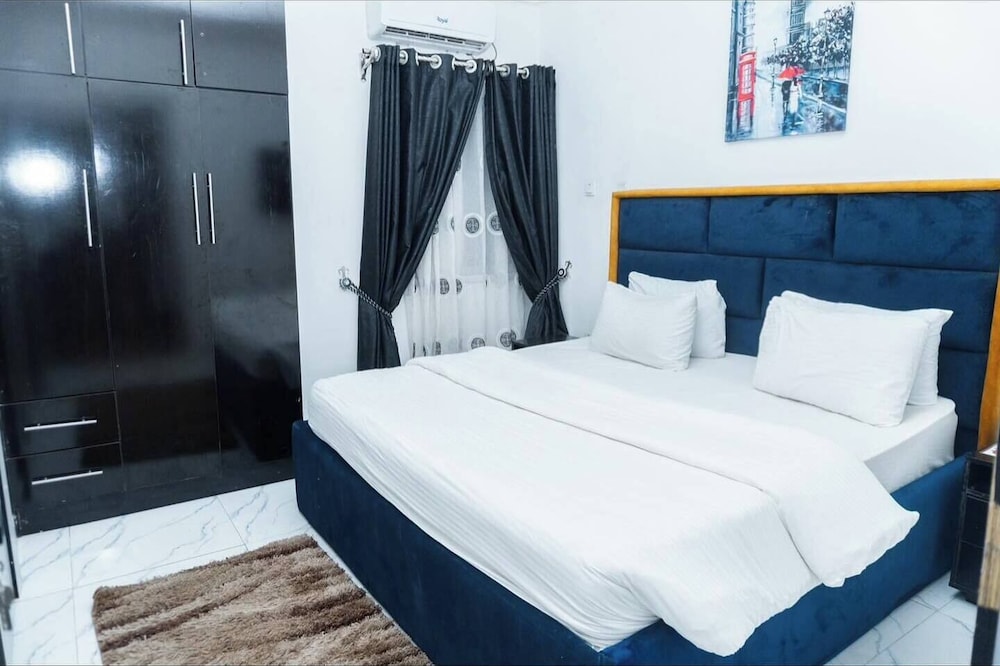 All Smiles Luxury Apartment
