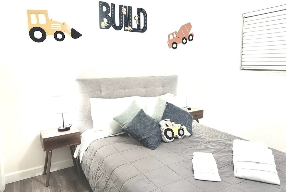 Silicon Valley Airbnb view 4