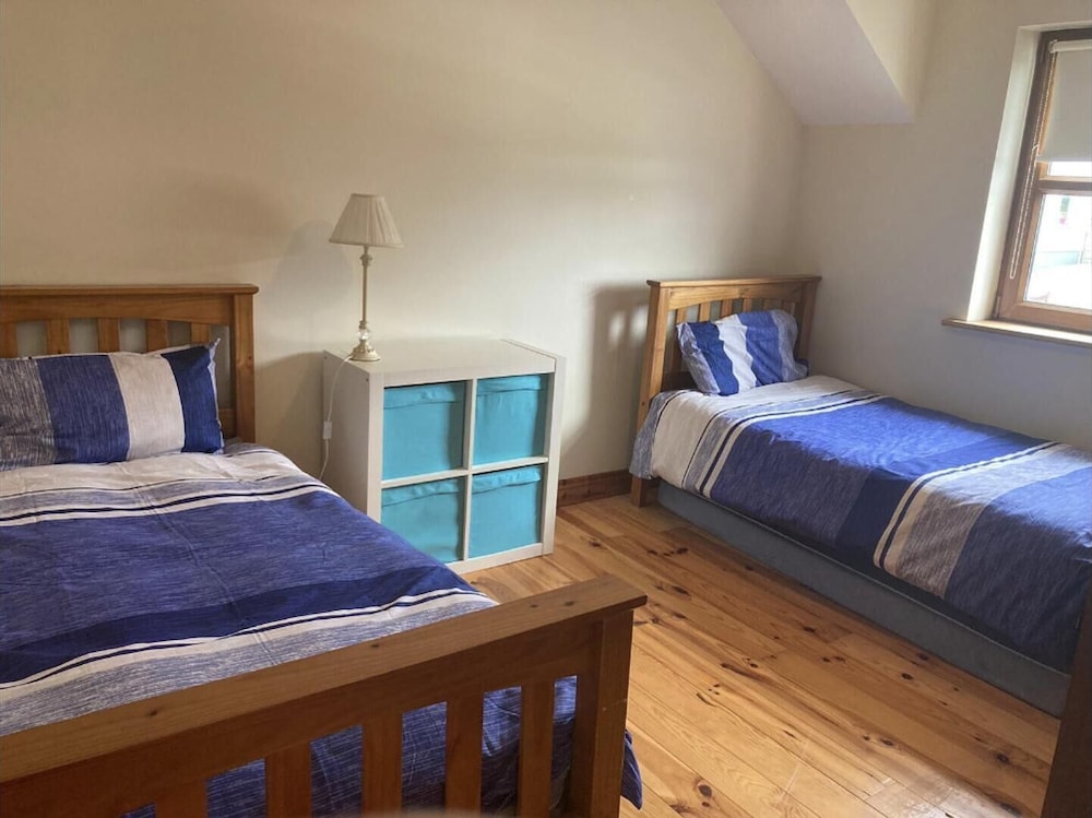 3-bed House Sleeps 6 With Patio view 5