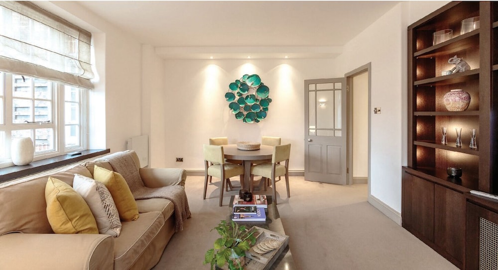 Luxury 2 Bed Chelsea Knightsbridge Horizon
