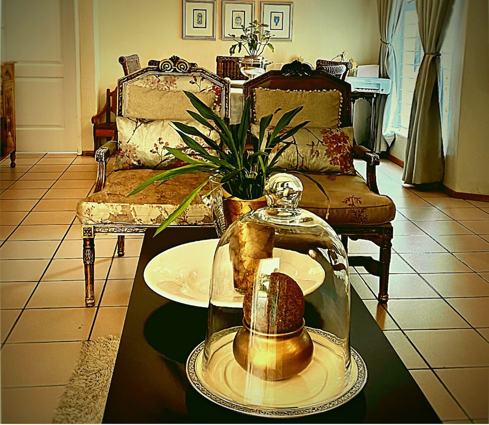 Paulshof Guesthouse