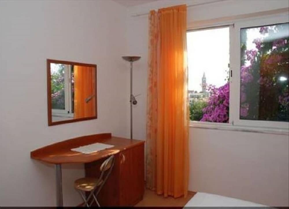 Pero - 50 m From sea - A1 Ljiljana view 5