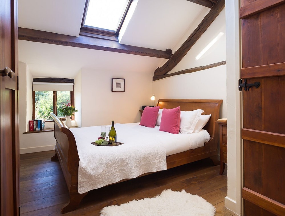 Poppy Cottage