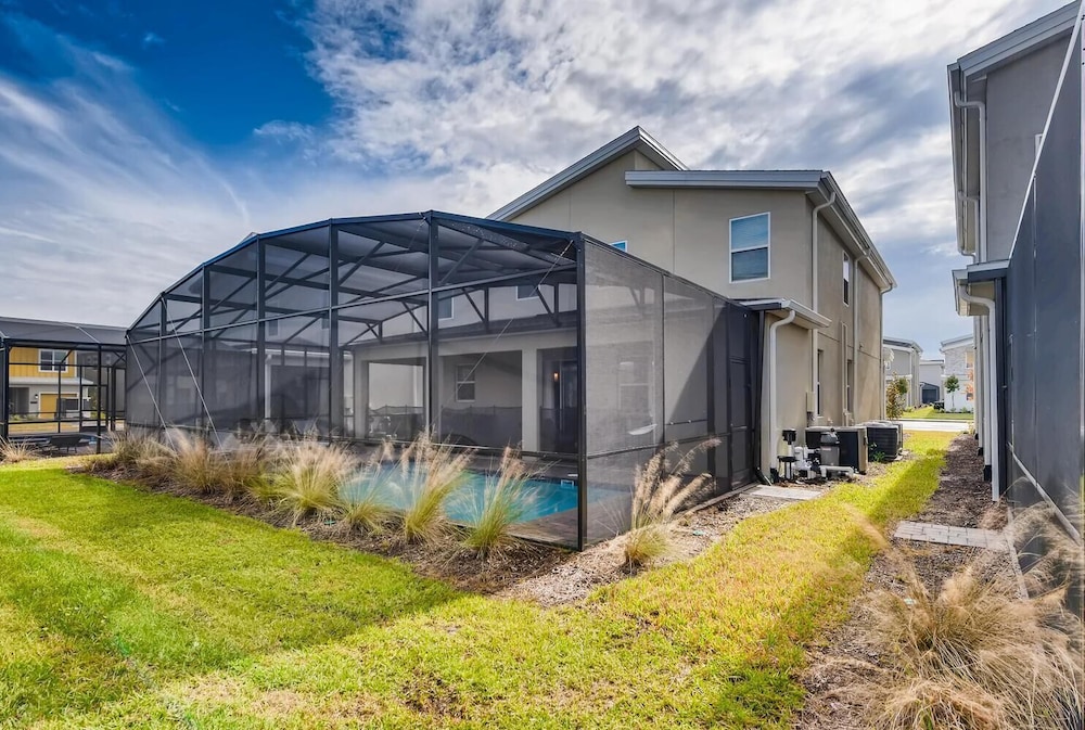 4507 NL Stunning 6br, Private Pool & Spa