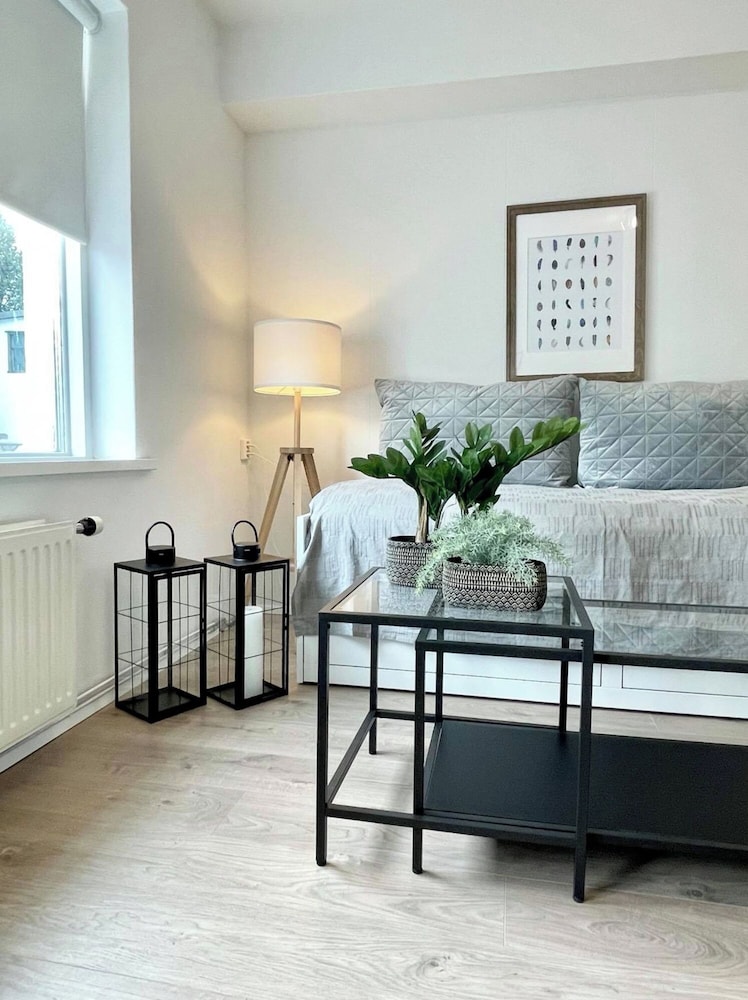 Day Dream Townhall Square Apartments