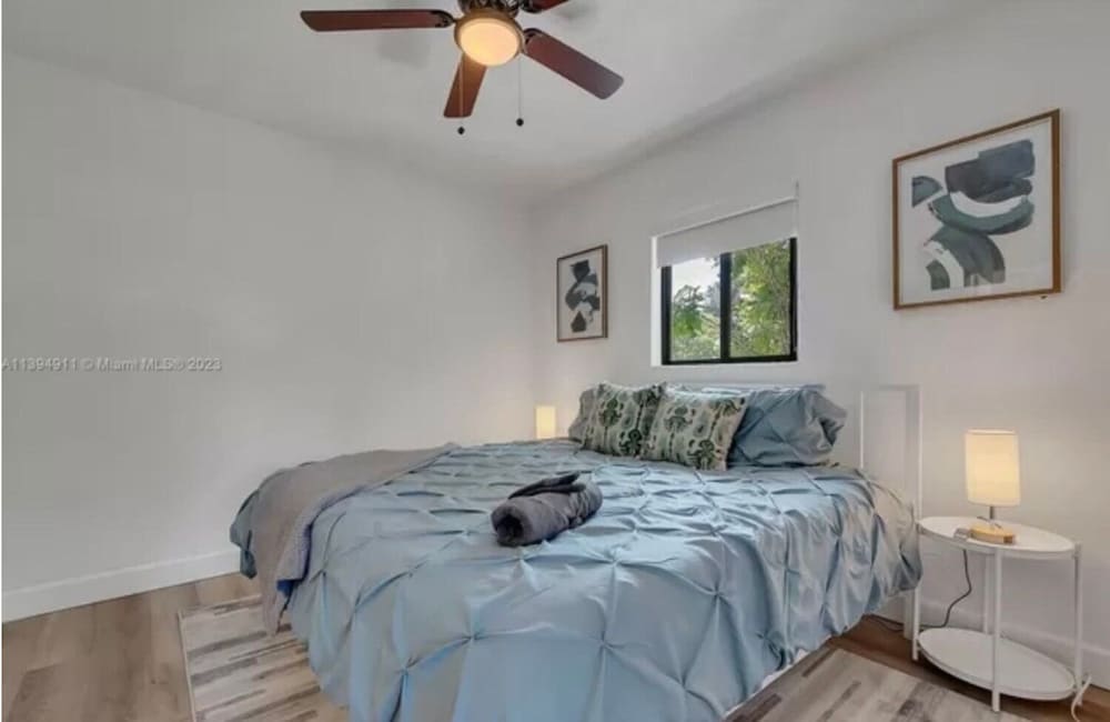 Boho Chic: 3BR Home With Pool