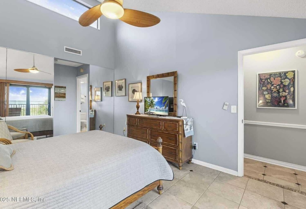 Oceanfront Luxury 3br, St. Augustine