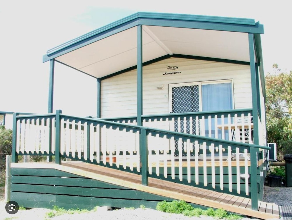 Elliston Waterloo Bay Tourist Park