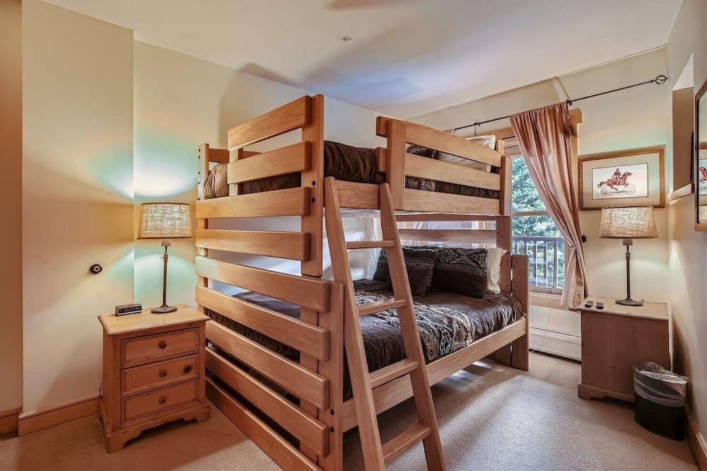 Copper Springs 209 2 Bedroom Condo by RedAwning