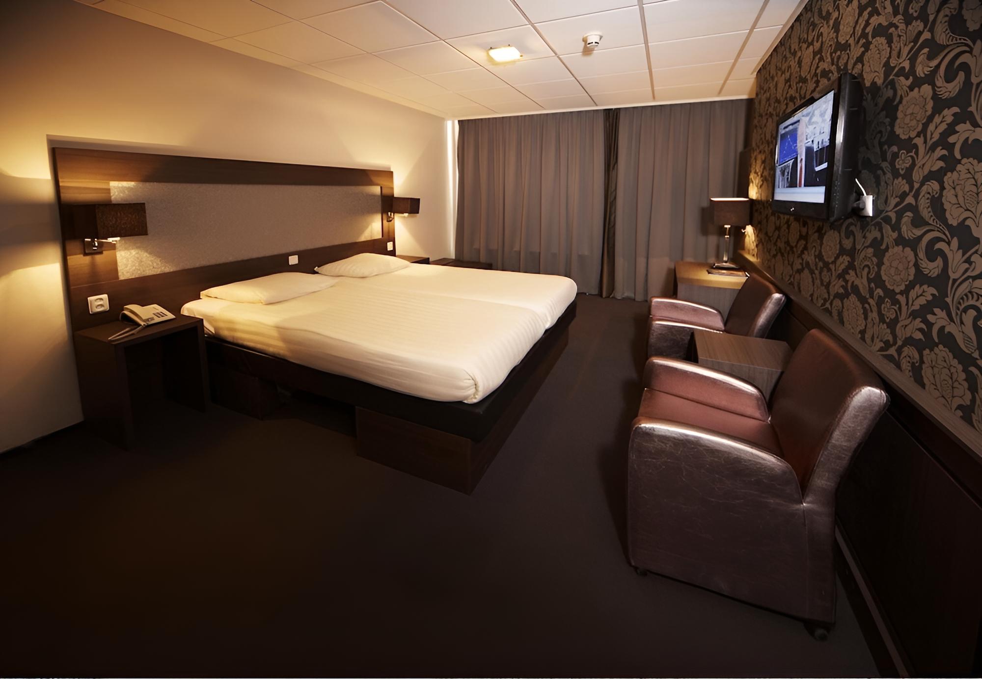 Hotel 74