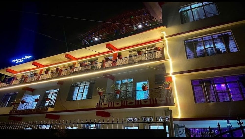 Winnie's Lodge