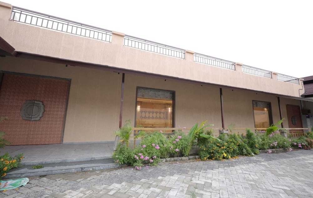 Ramaya Motel & Resorts