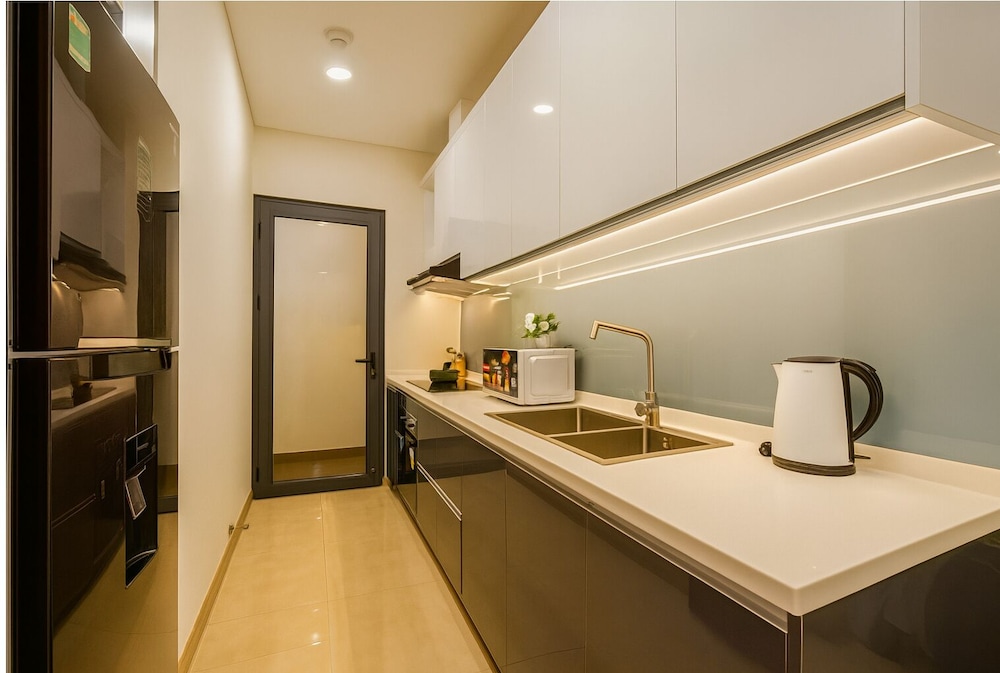 Monarchy Luxury Serviced Apartments