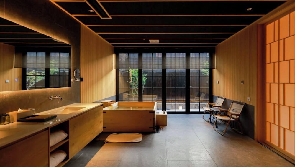 Beijing Aqua City YiPiao Hot Spring Resort
