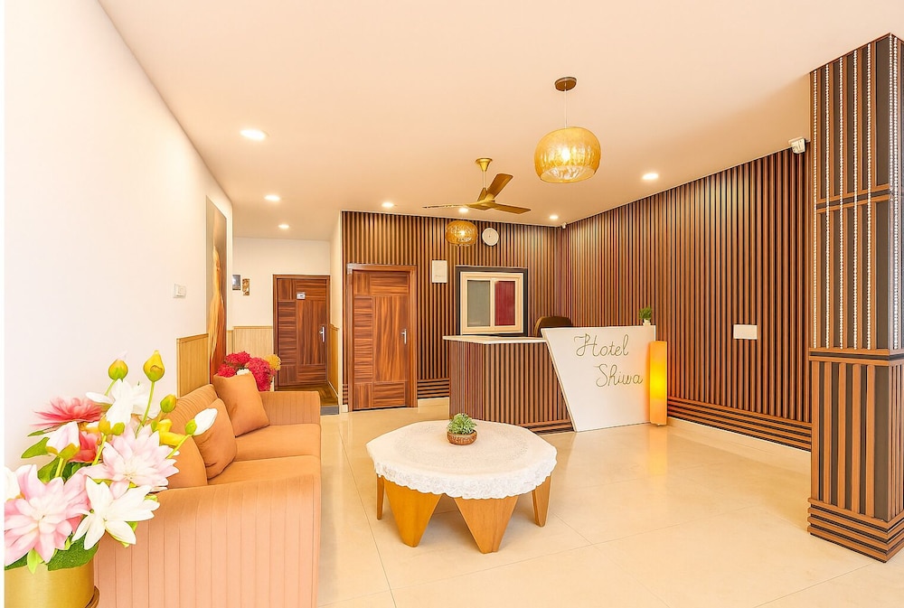 Hotel Shiva Lake - Near Mussoorie Lake