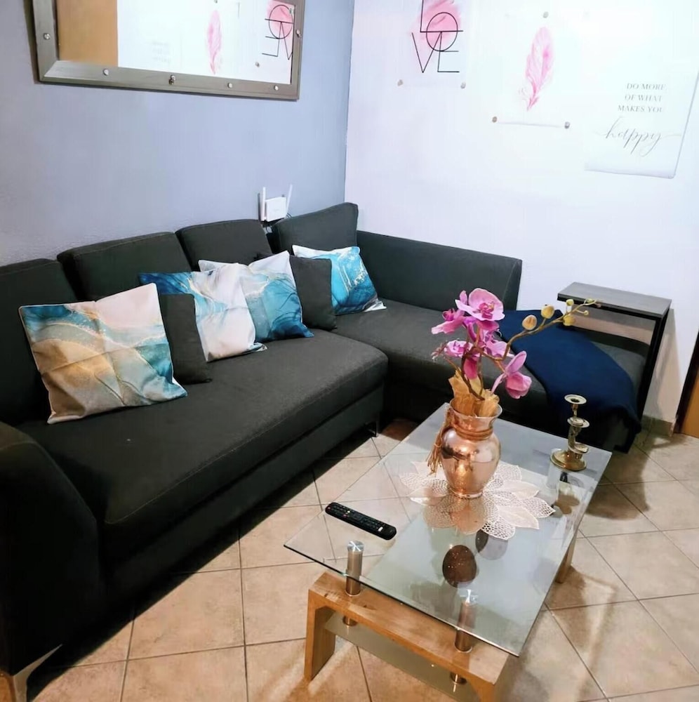 Serene Retreat in Historic San José de los Olvera