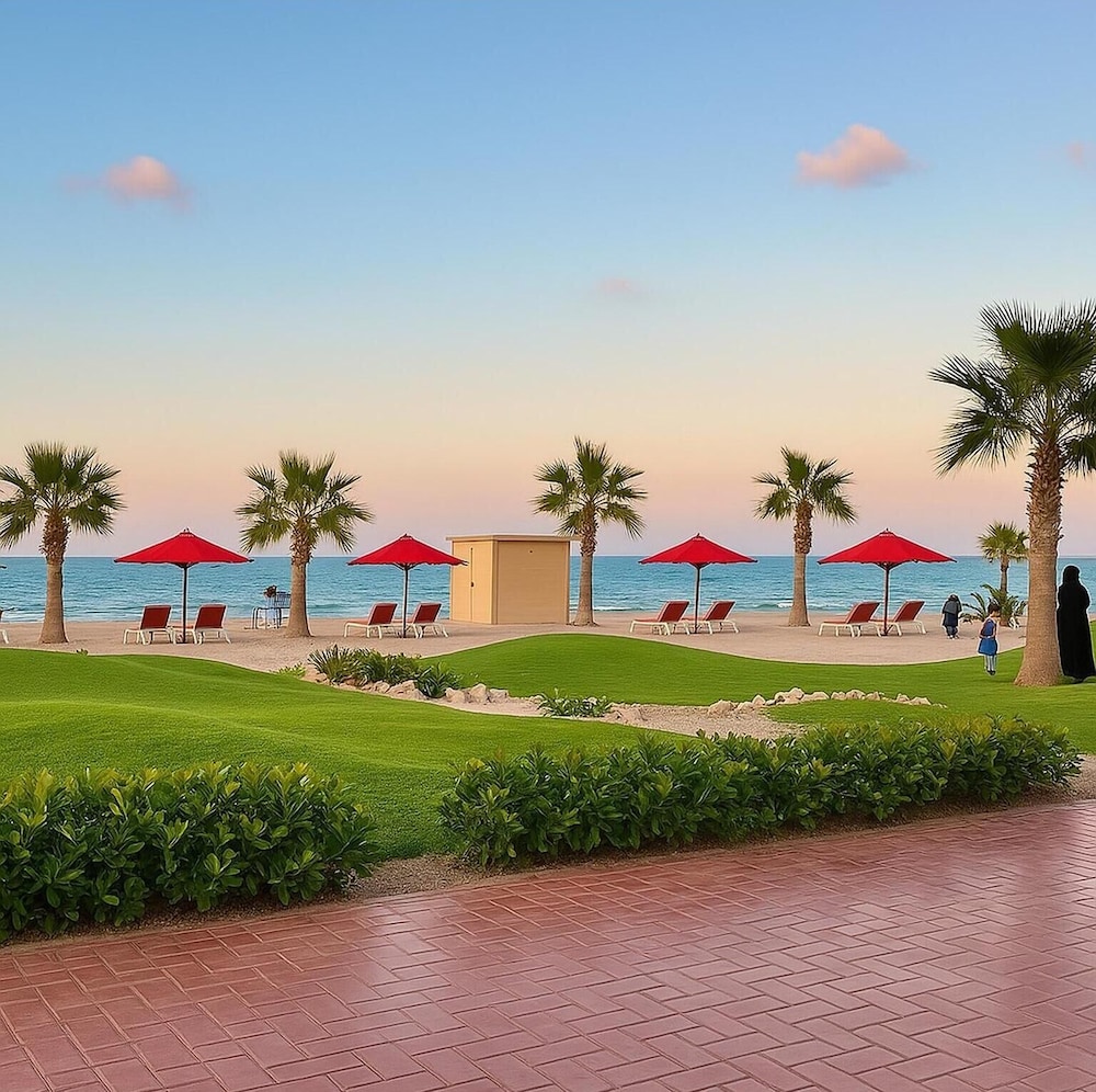 Simple Beachfront Spot