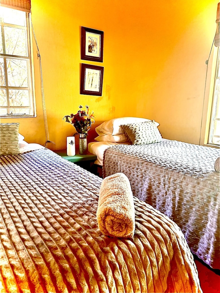 Manzini Swazi King Chalets