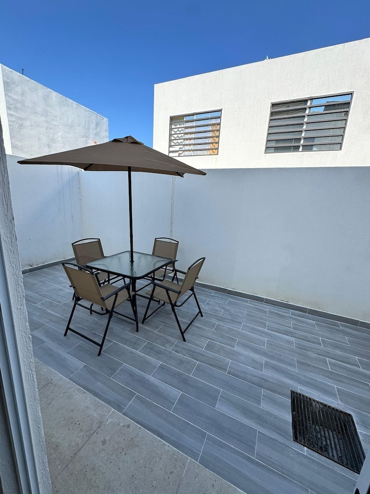 Residencia Altavela Privada 51