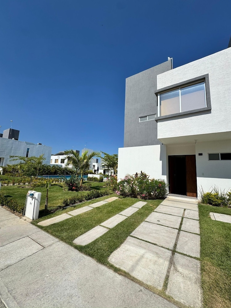 Residencia Altavela Privada 51
