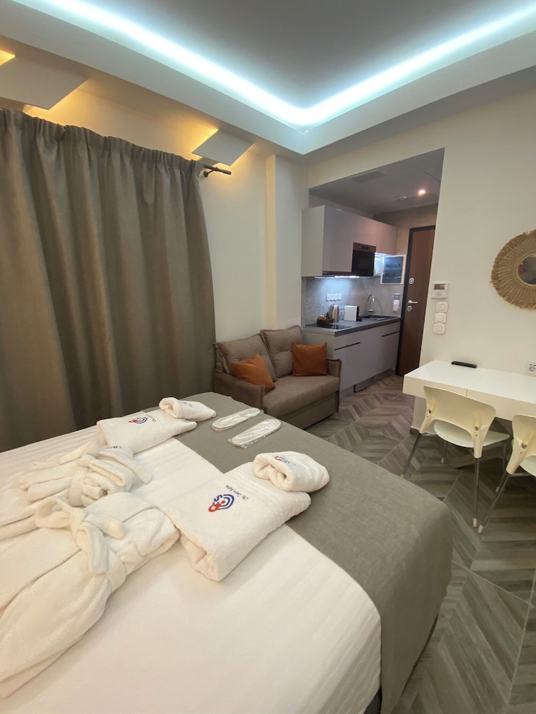 Chic Centre Suites Athens