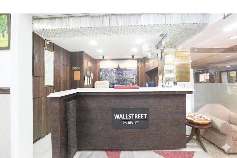 Wall Street by Rivlet