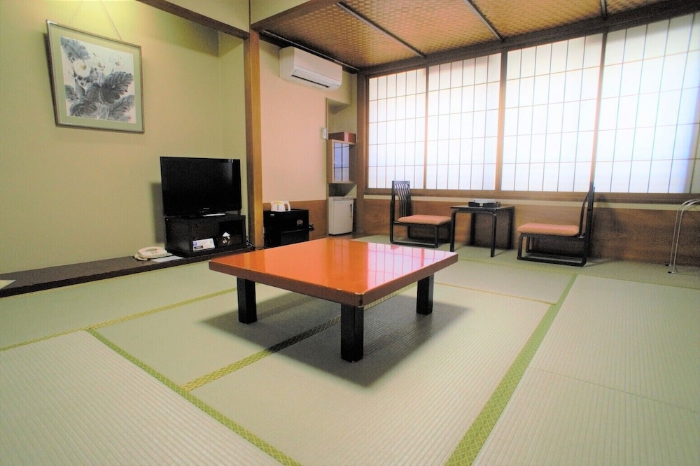 Yuzankaku