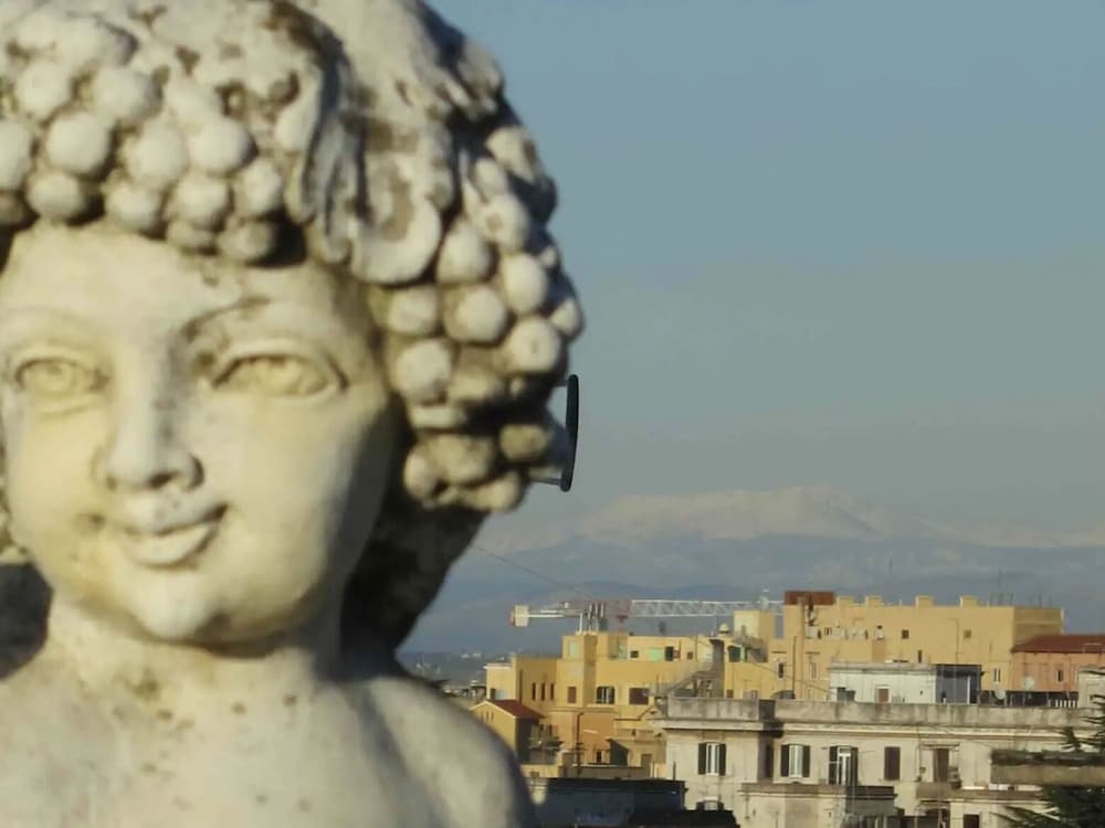 Esquiline Suites