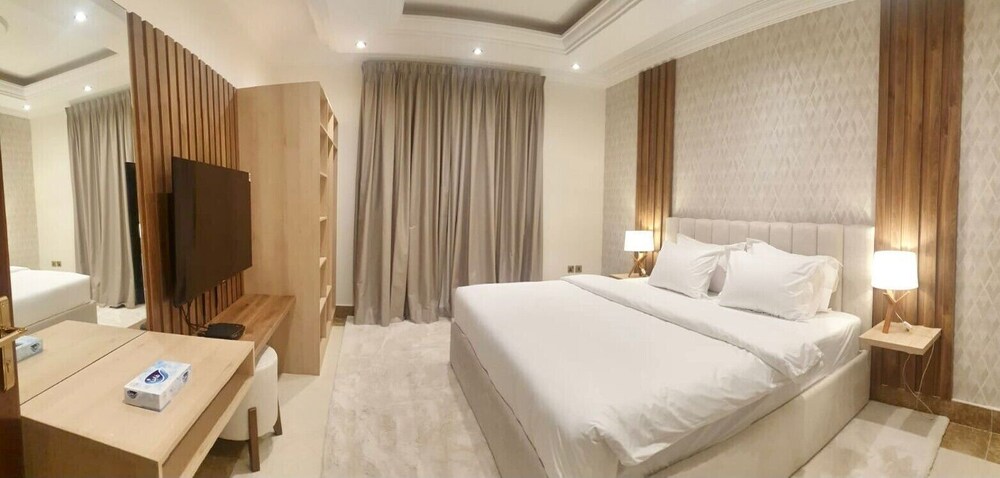 Hometel Khozama Jed