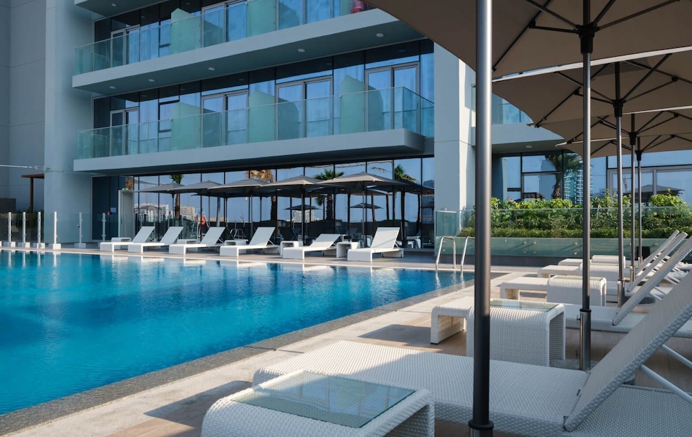 Aya - Elegant 1BR Retreat In The Heart Of JVC