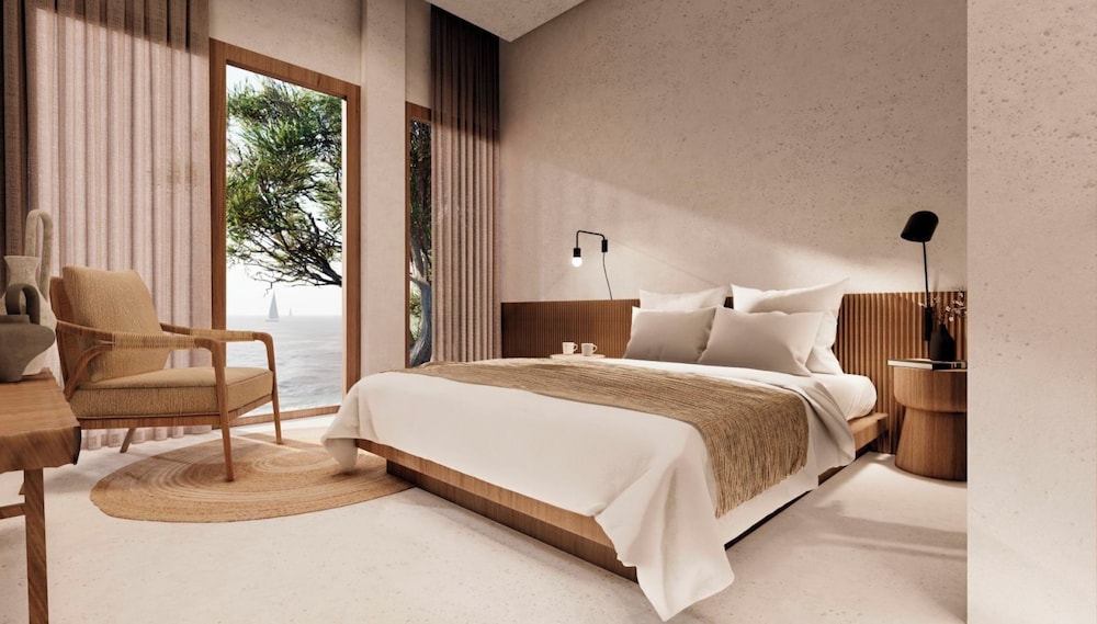 Linari Sea & Suites