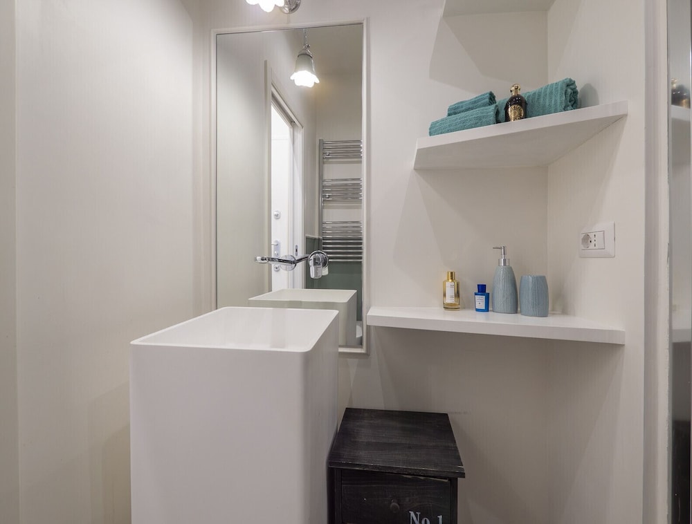 Corso Garibaldi - Modern & Cozy Suite by Rentopolis