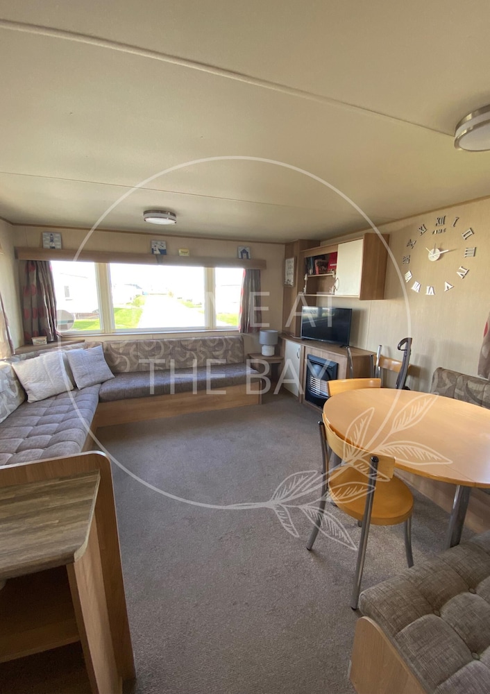 3 bed Caravan at Lyons Robinhood view 5
