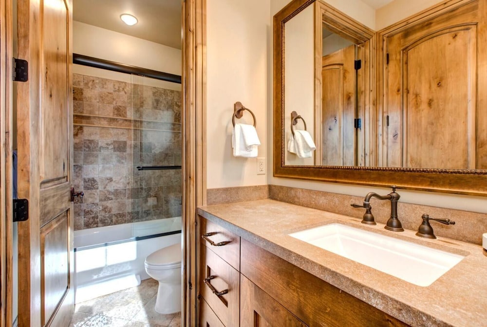 Vintage on the Strand Collection by KBM - 2 Homes in same complex (14/17)