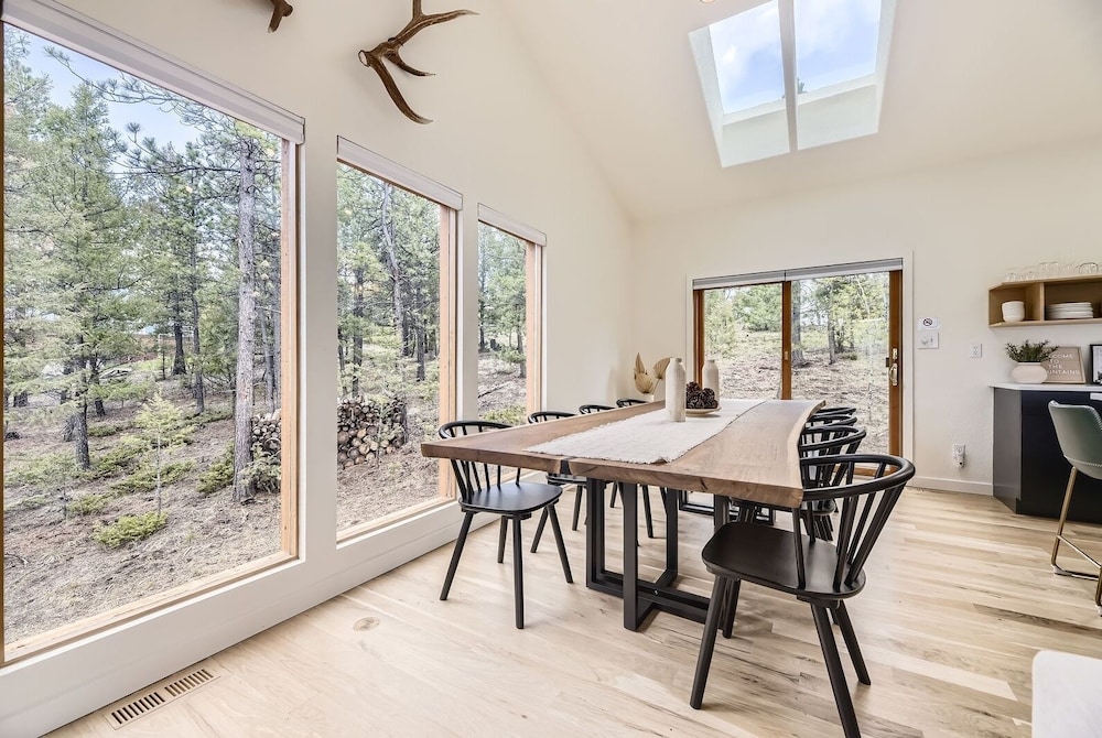 Pine Cabin 3 Bedroom Home
