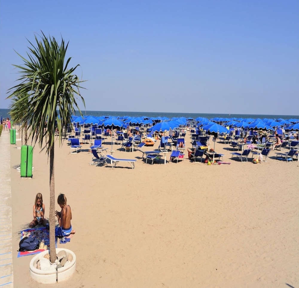 Flat With Shared Garden 200 mt From the sea