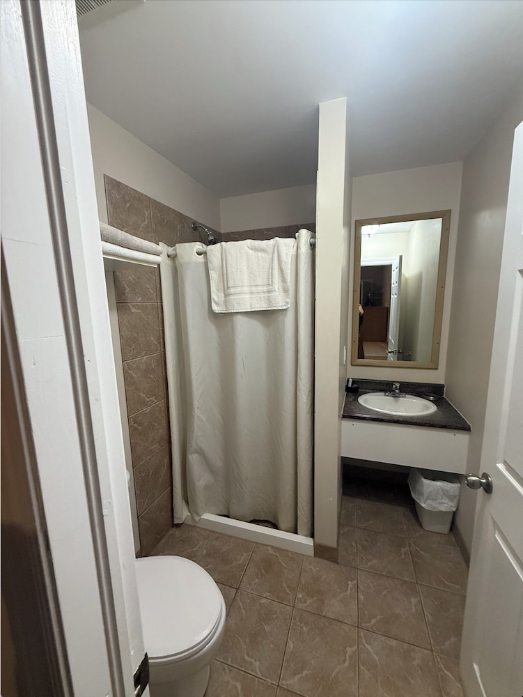 COUNTRY INN MOTEL