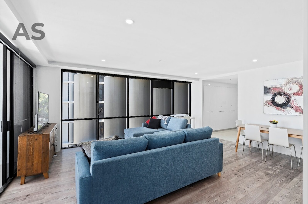 Surfers Paradise Vacations - Circle on Cavill - Apartment Stay Private - Property Image 5