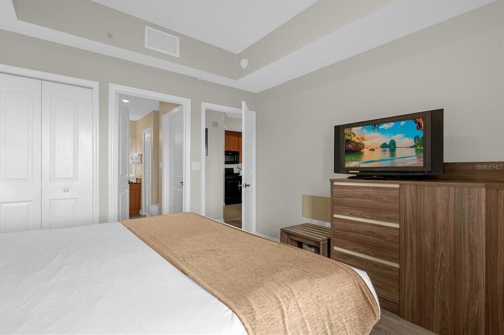 Premier Resort Condos Near Universal