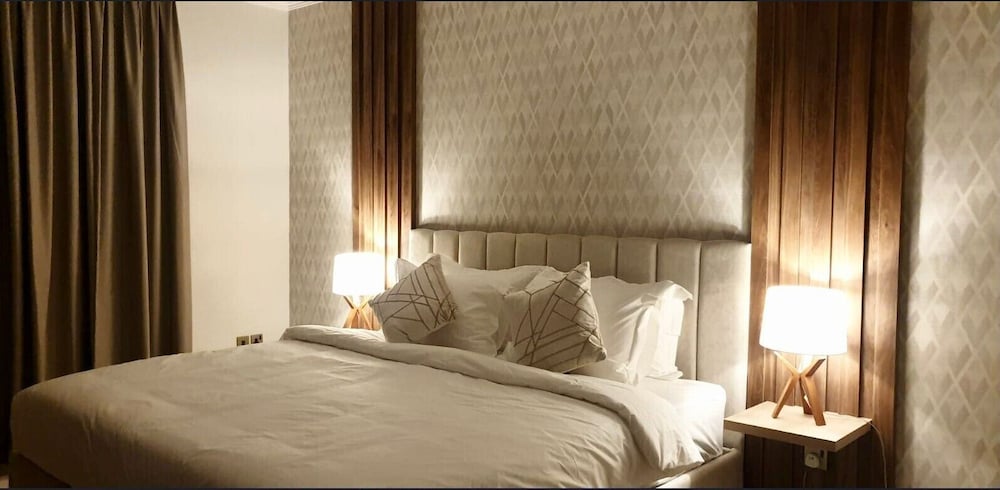 Hometel Khozama Jed
