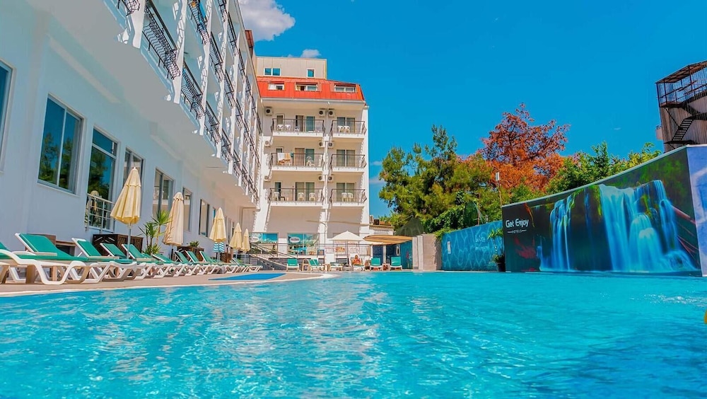 Get Enjoy Oteller - Her Şey Dahil - Image 31