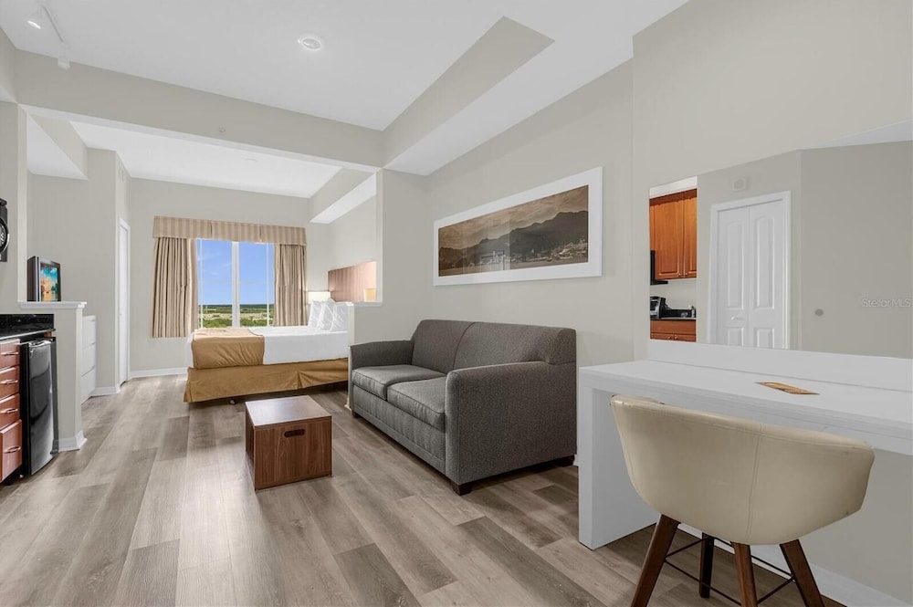 Premier Resort Condos Near Universal
