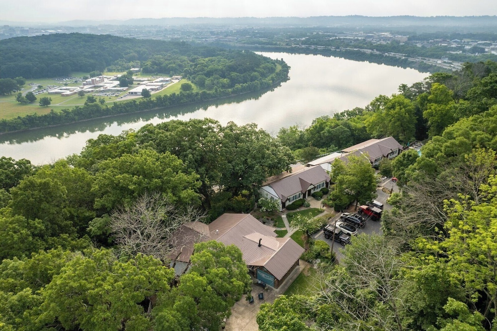 Lookout Mountain Riverview Inn