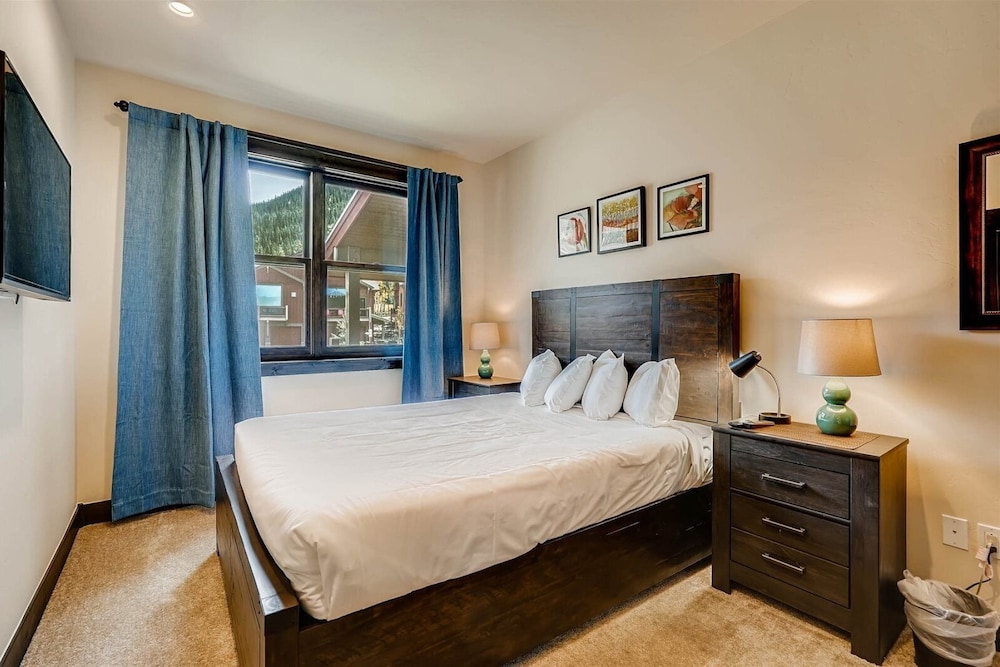 Alders 4 Bedroom Townhome in East Keystone view 4
