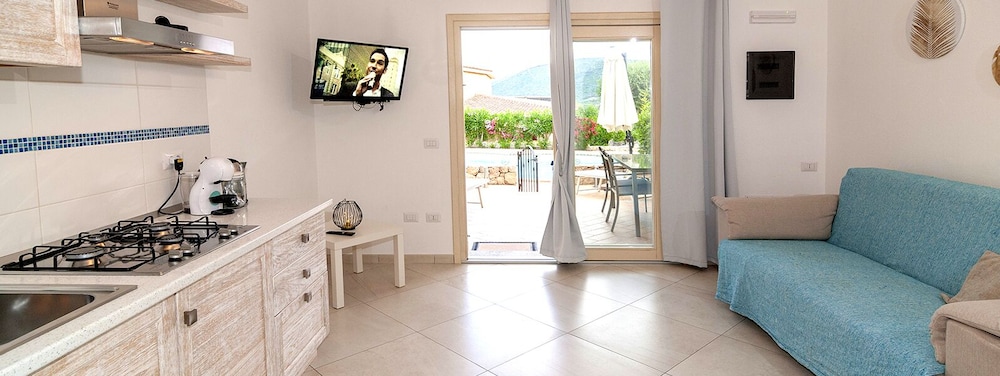 Mediterranean Sea Shell House 27