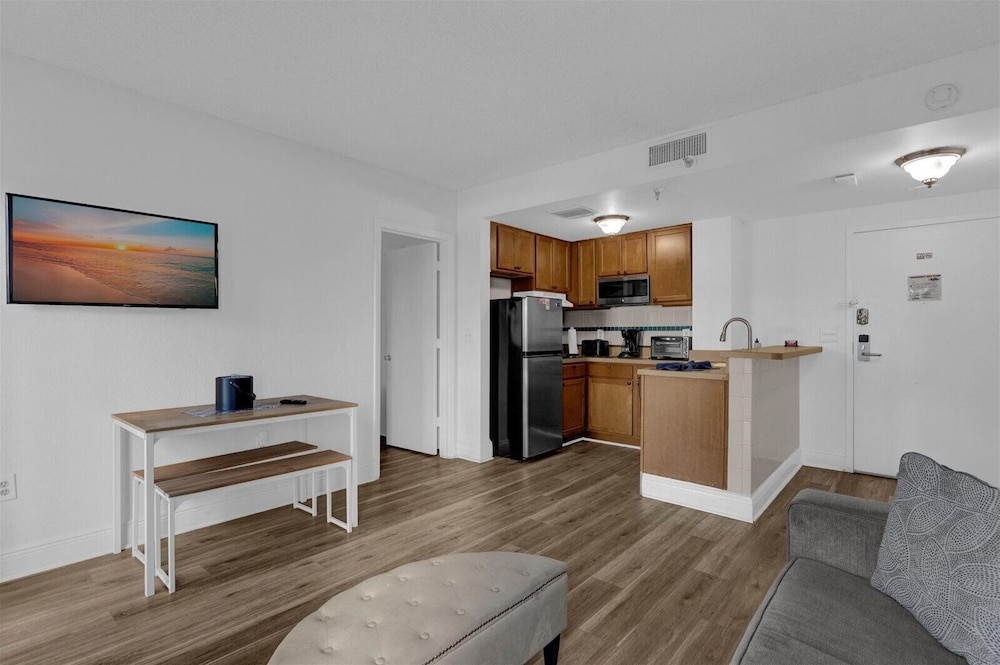 Premium Condos near Universal Studios