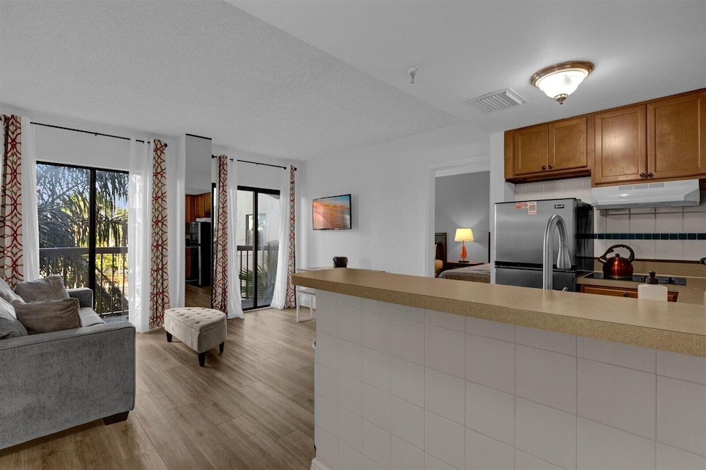Premium Condos near Universal Studios