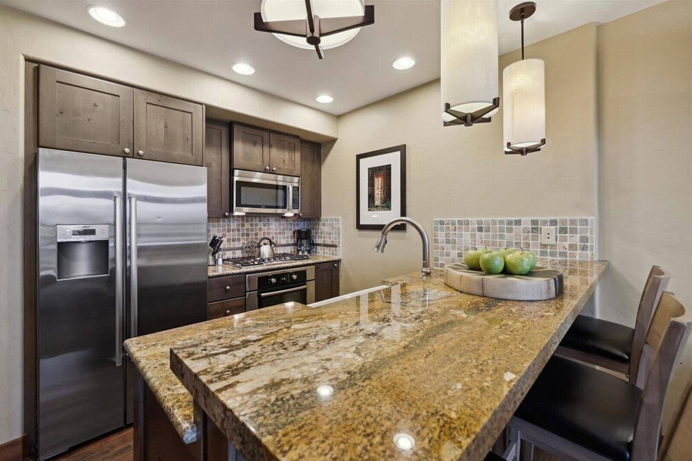 Ski-in/ski-out One Ski Hill Place 1 Bedroom Luxury Condo